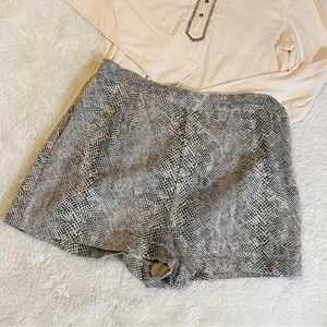 Newport News Grey Snake Printed Cotton Shorts